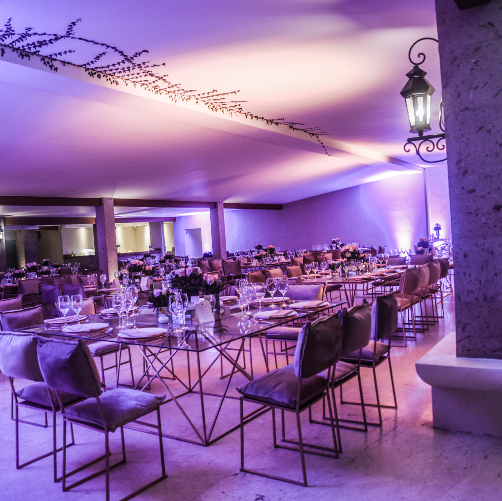 Salón Helena con capacidad para 300 personas en quinta de torres