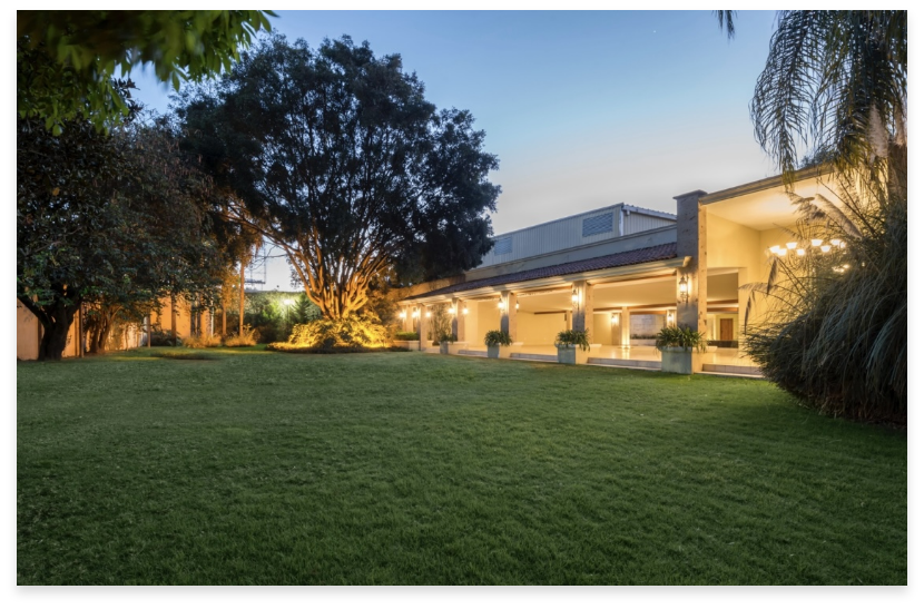 el alcazar quinta de torres entrada